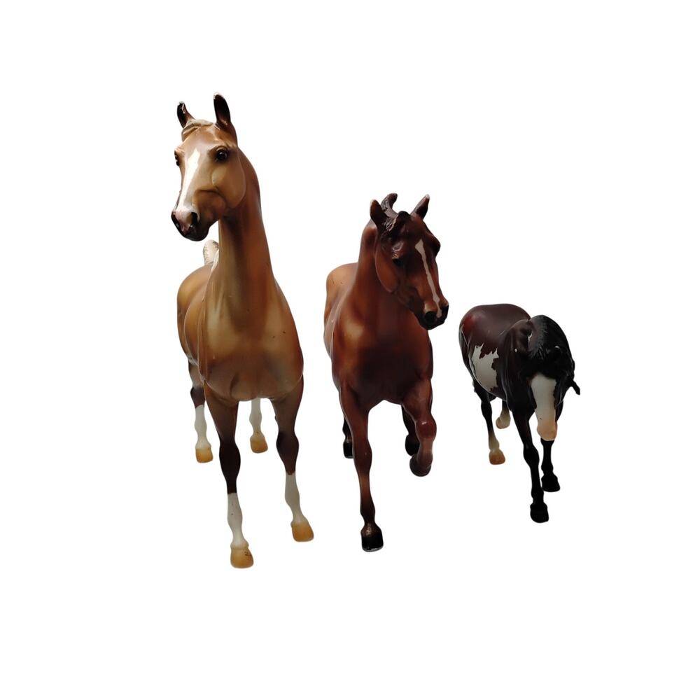 Breyer Horse Figurines Collectible Lot of 3 Pinto Pony Holiday on Parade